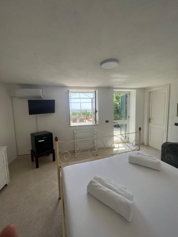 Blu Panorama Bed and Breakfast Forio di Ischia Buitenkant foto